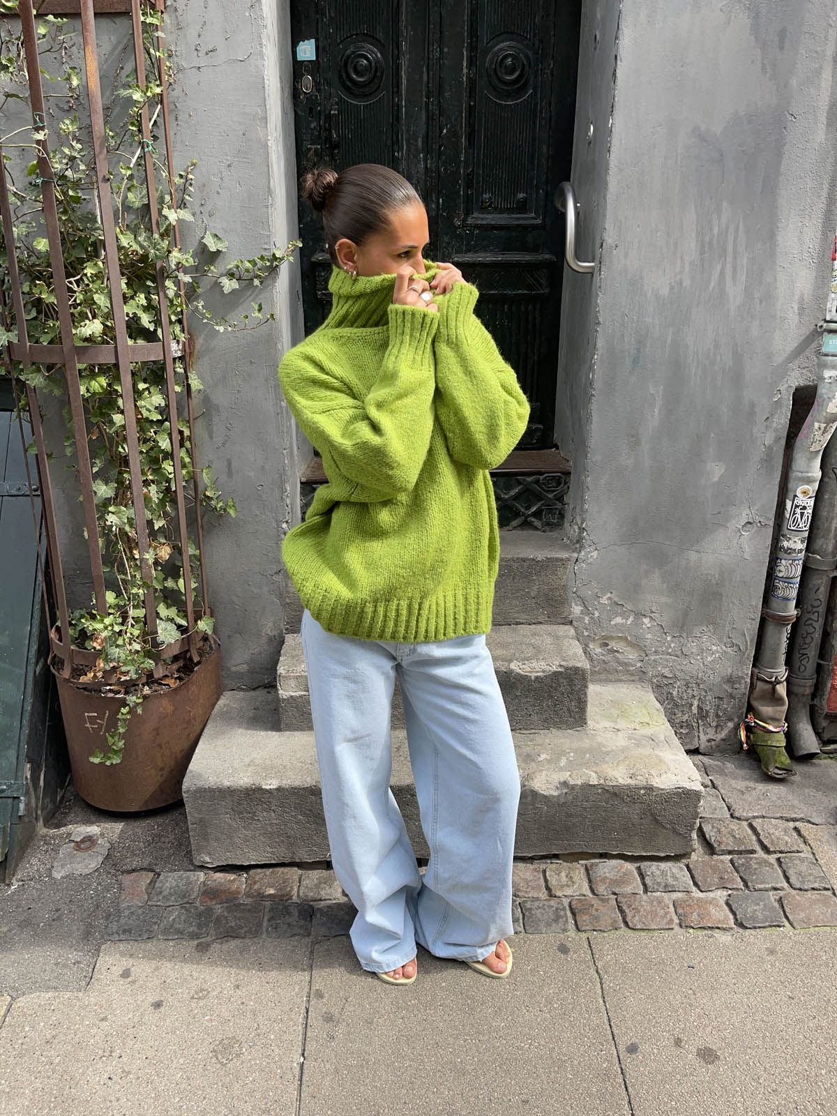 Valdamara | Ribbed Turtleneck Knit
