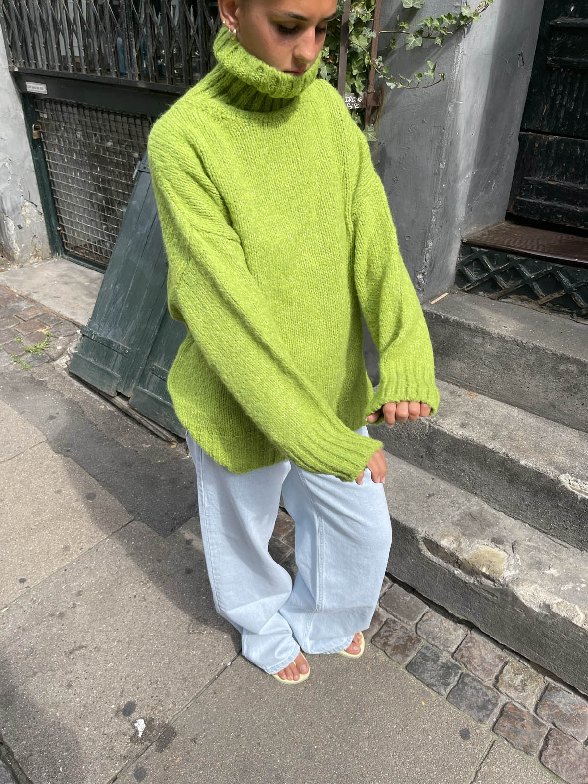 Valdamara | Ribbed Turtleneck Knit
