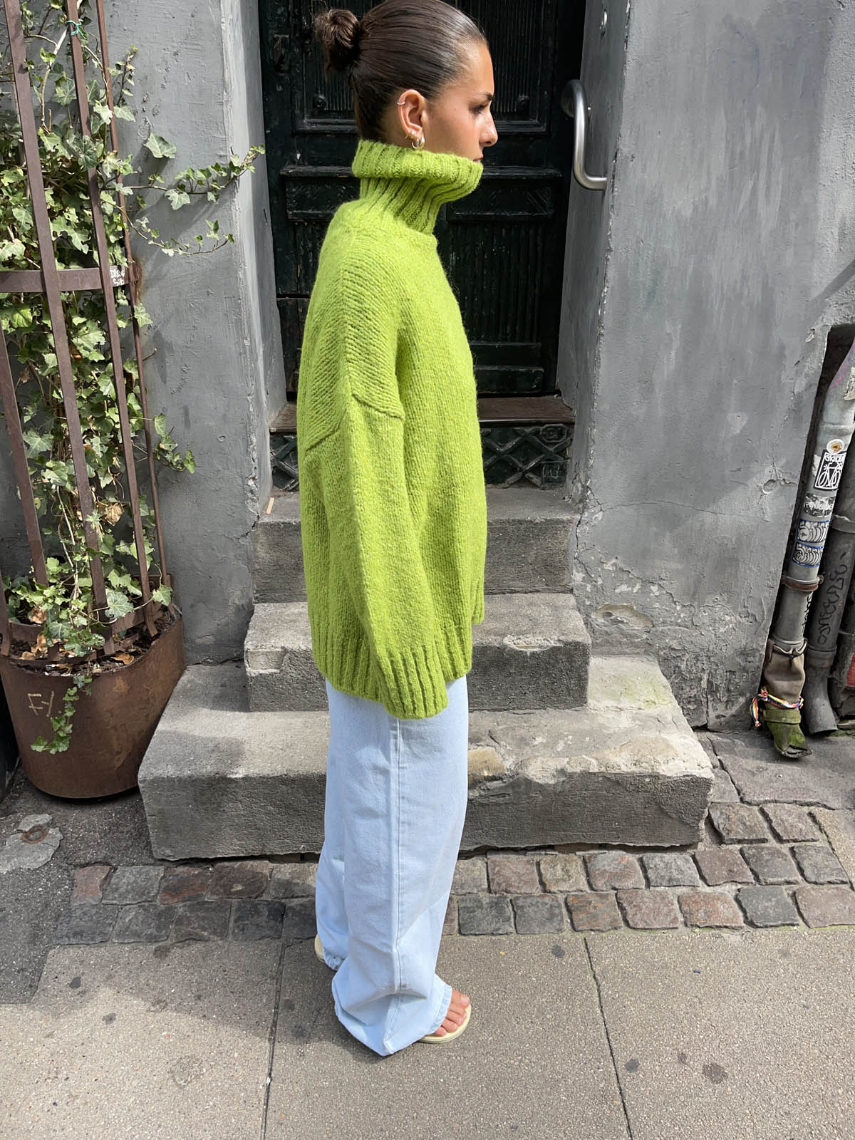 Valdamara | Ribbed Turtleneck Knit